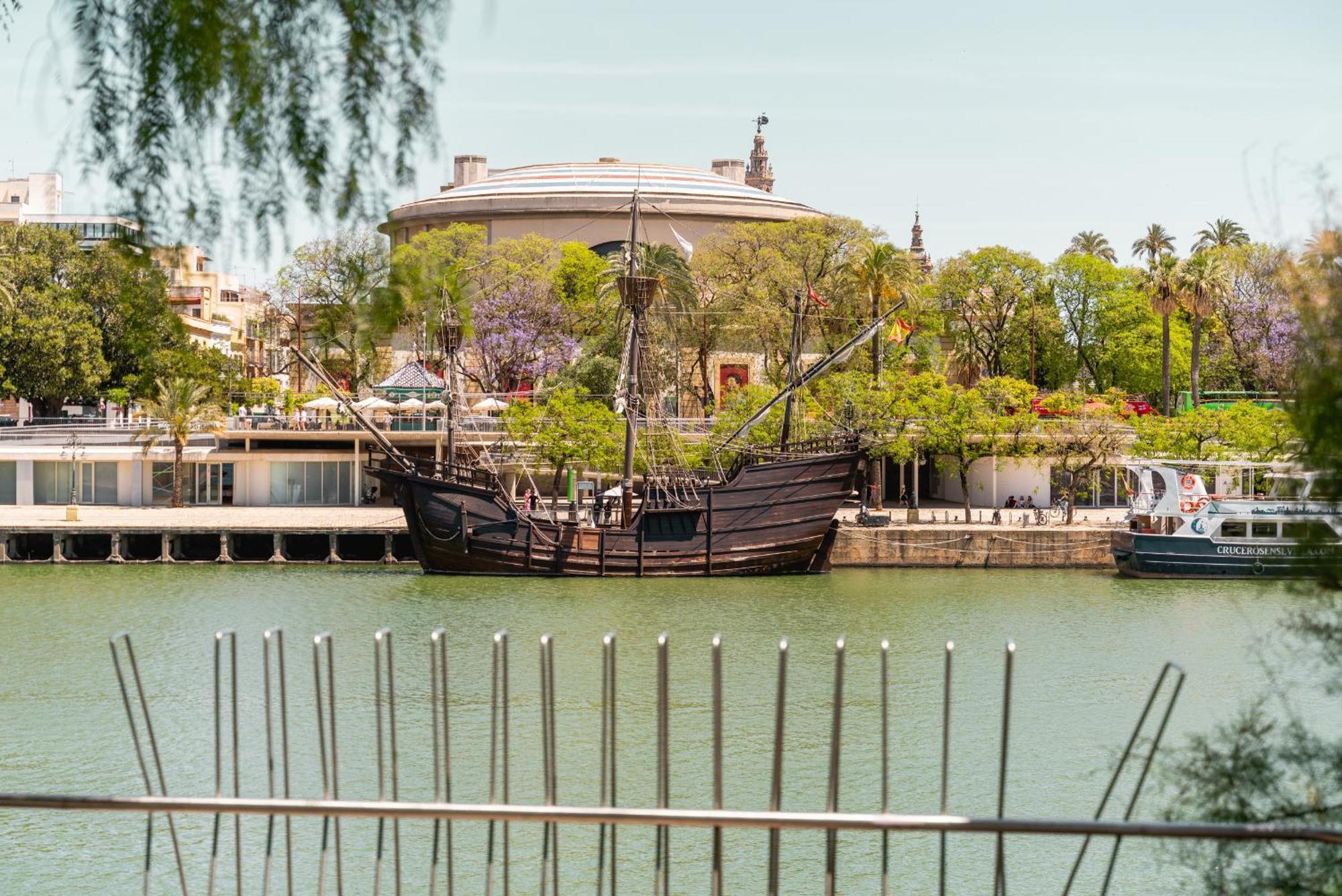 Betis River View Seville Luaran gambar